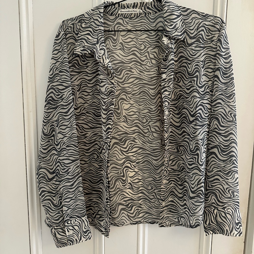 Abercrombie & Fitch zebra print see through button down blouse